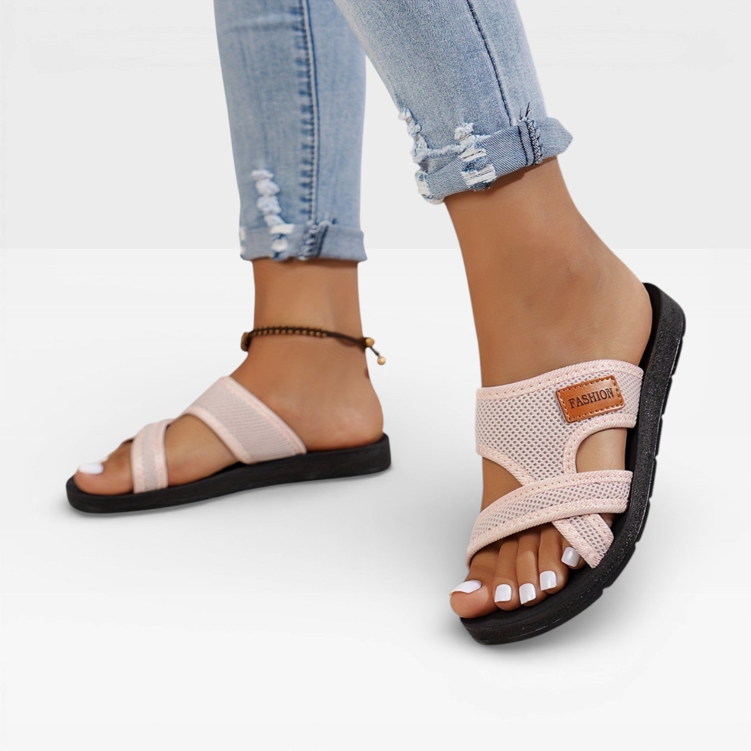 Women’s Lightweight Flat Sandals – Breathable Daily Wear