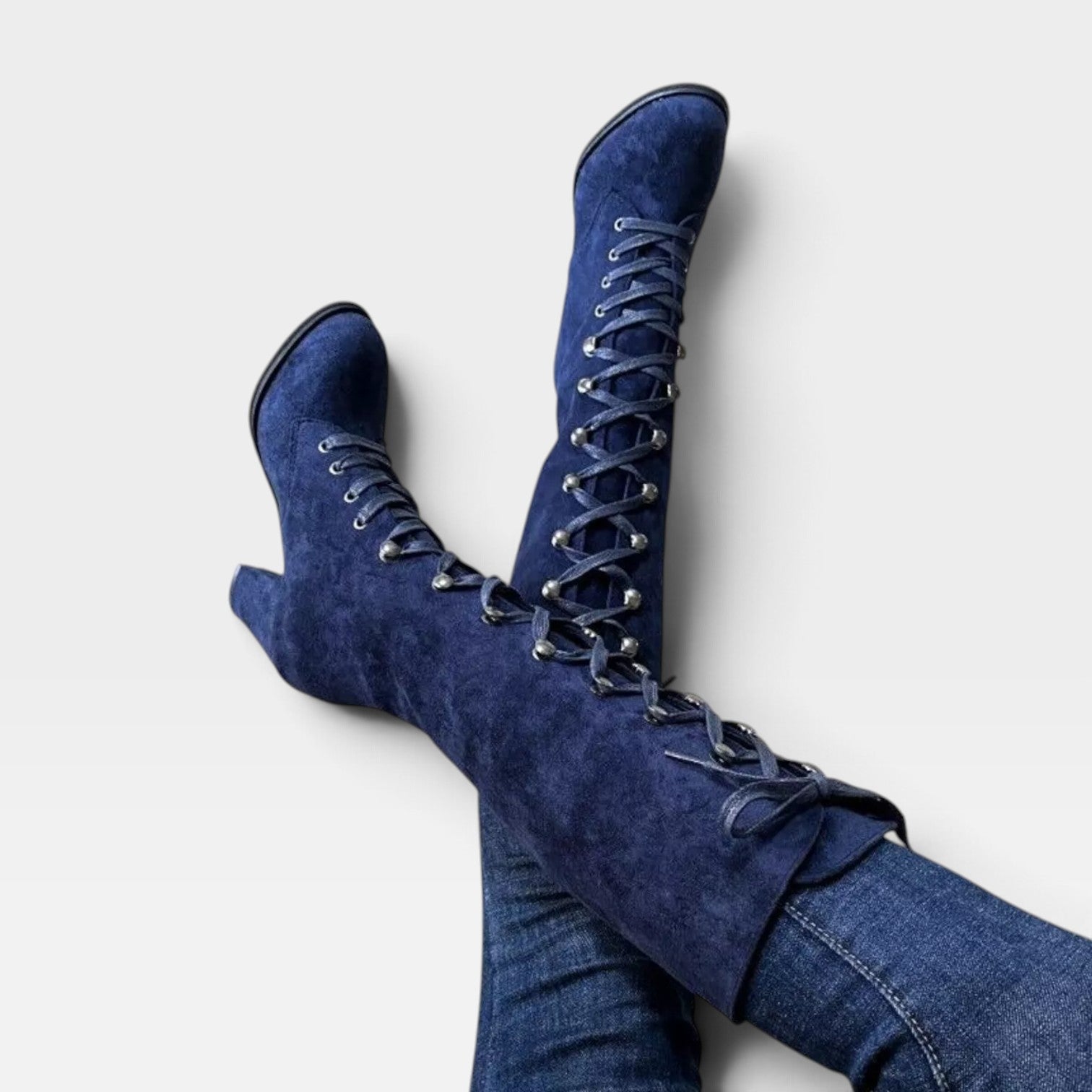 Women's Lace-Up Block Heel Boots