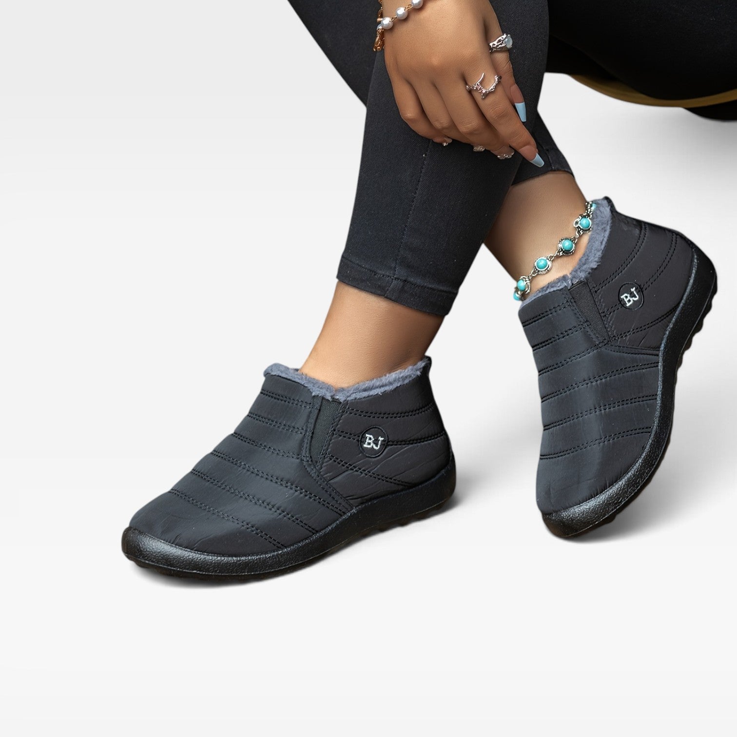 Women's Quilted Winter Boots – Fur Lined Waterproof Slip On Ankle Boots