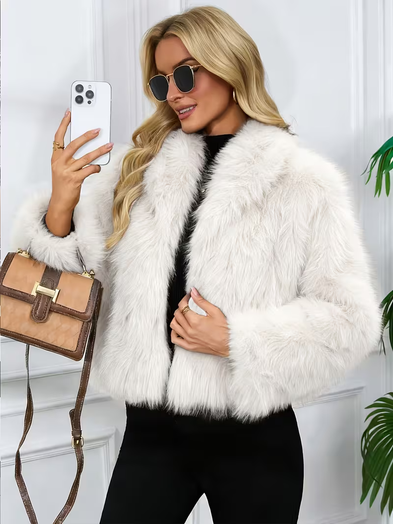 Women's Cosy Faux Fur Cropped Coat