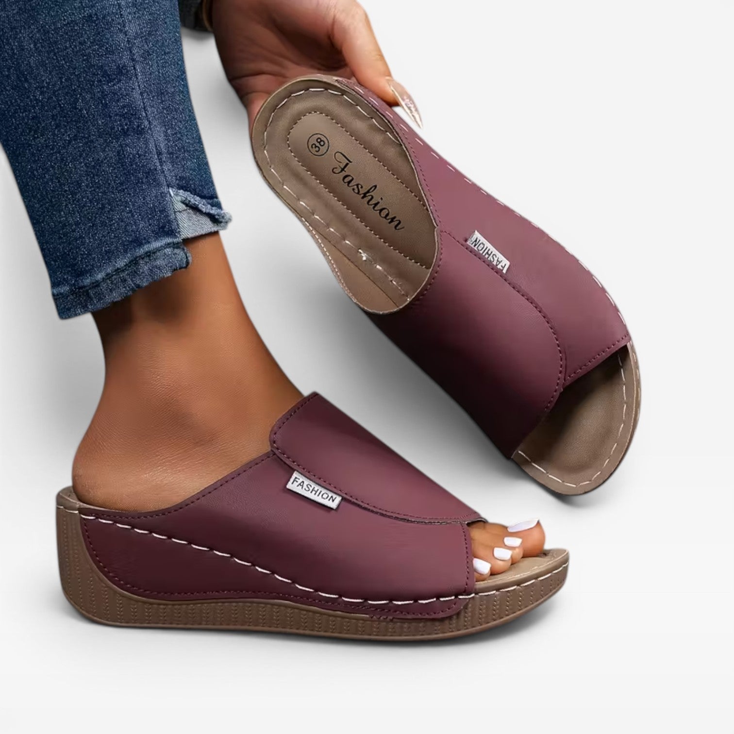 Women's Cushioned Wedge Slide Sandals – Comfortable Open Toe Summer Slides