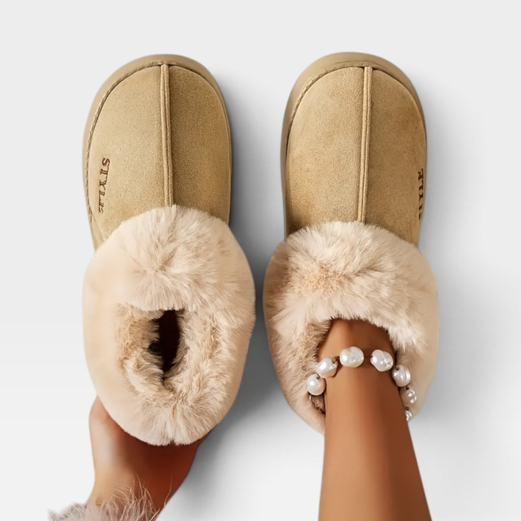 Women's Warm Suede Fur Lined Boots