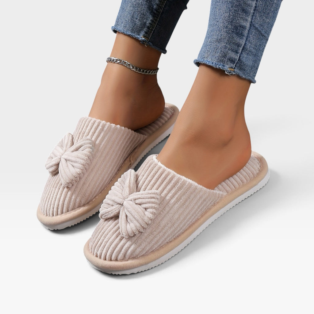 Women's Fleece Lined Slippers – Cozy Cushioned Slip On House Shoes