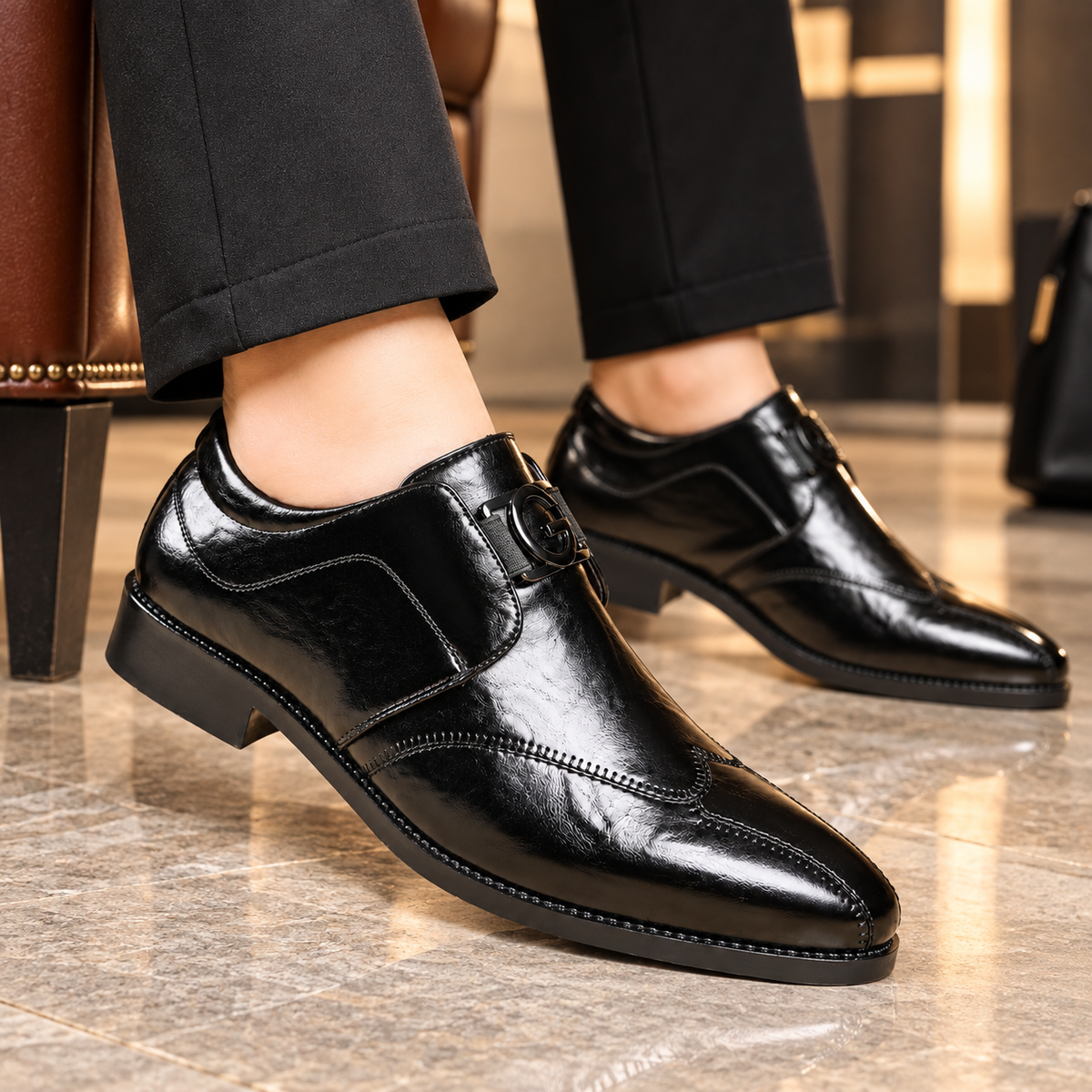 Men's Pointed Toe Leather Loafers