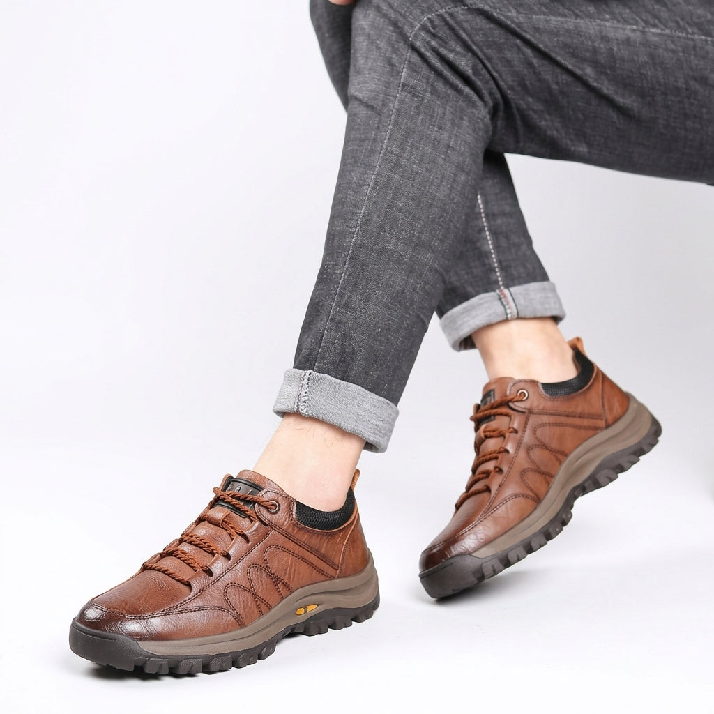 Men's Rugged Lace-Up Outdoor Trainers