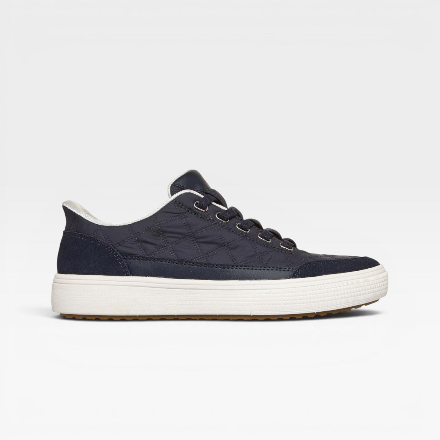 Women's Quilted Cloud Sneakers – Lightweight Cushioned Comfort Trainers