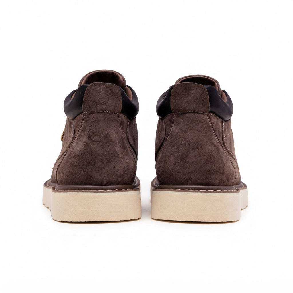 Men's Rugged Suede Chukka Boots