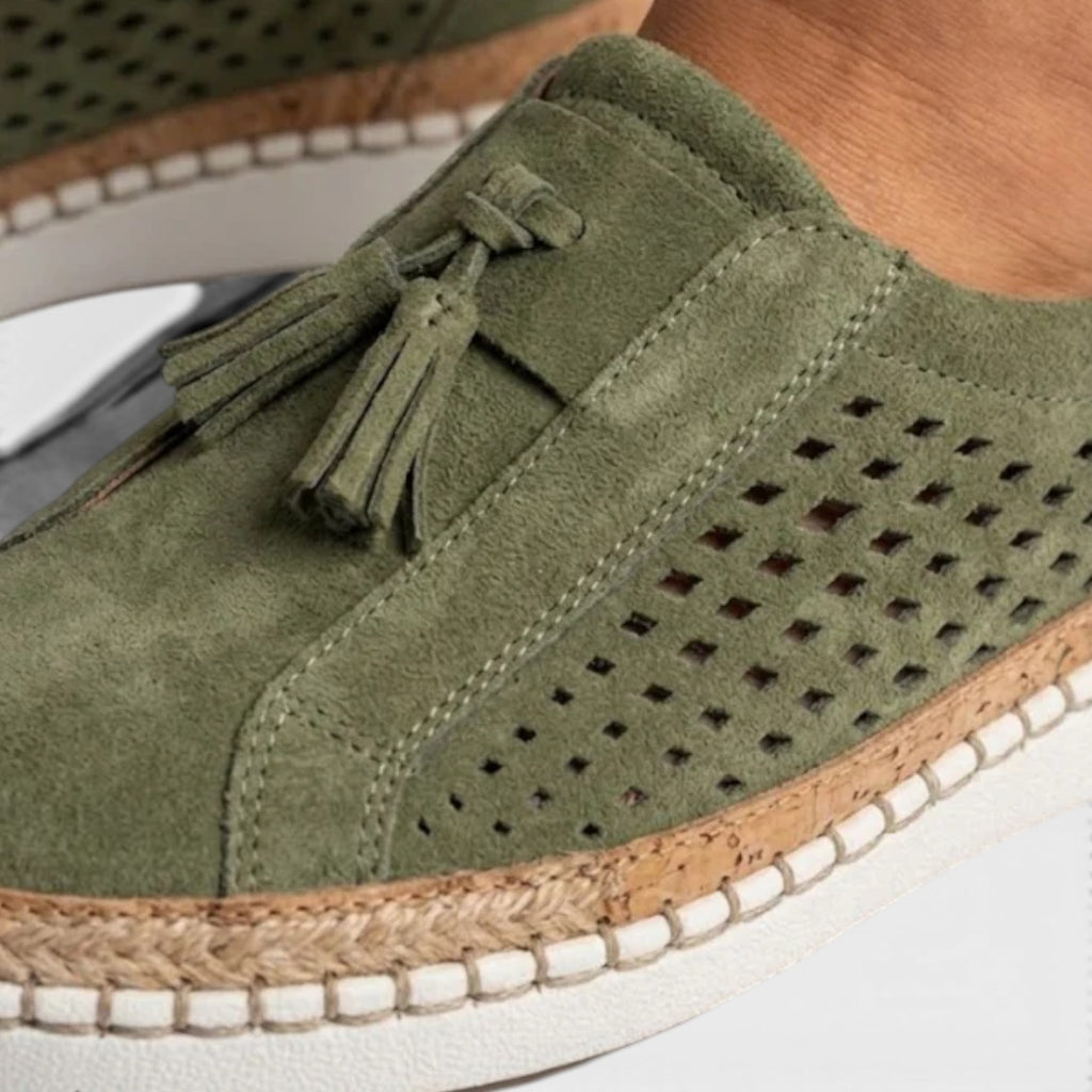 Baskets en daim à enfiler pour femmes – Baskets confortables à pampilles perforées pour un usage quotidien