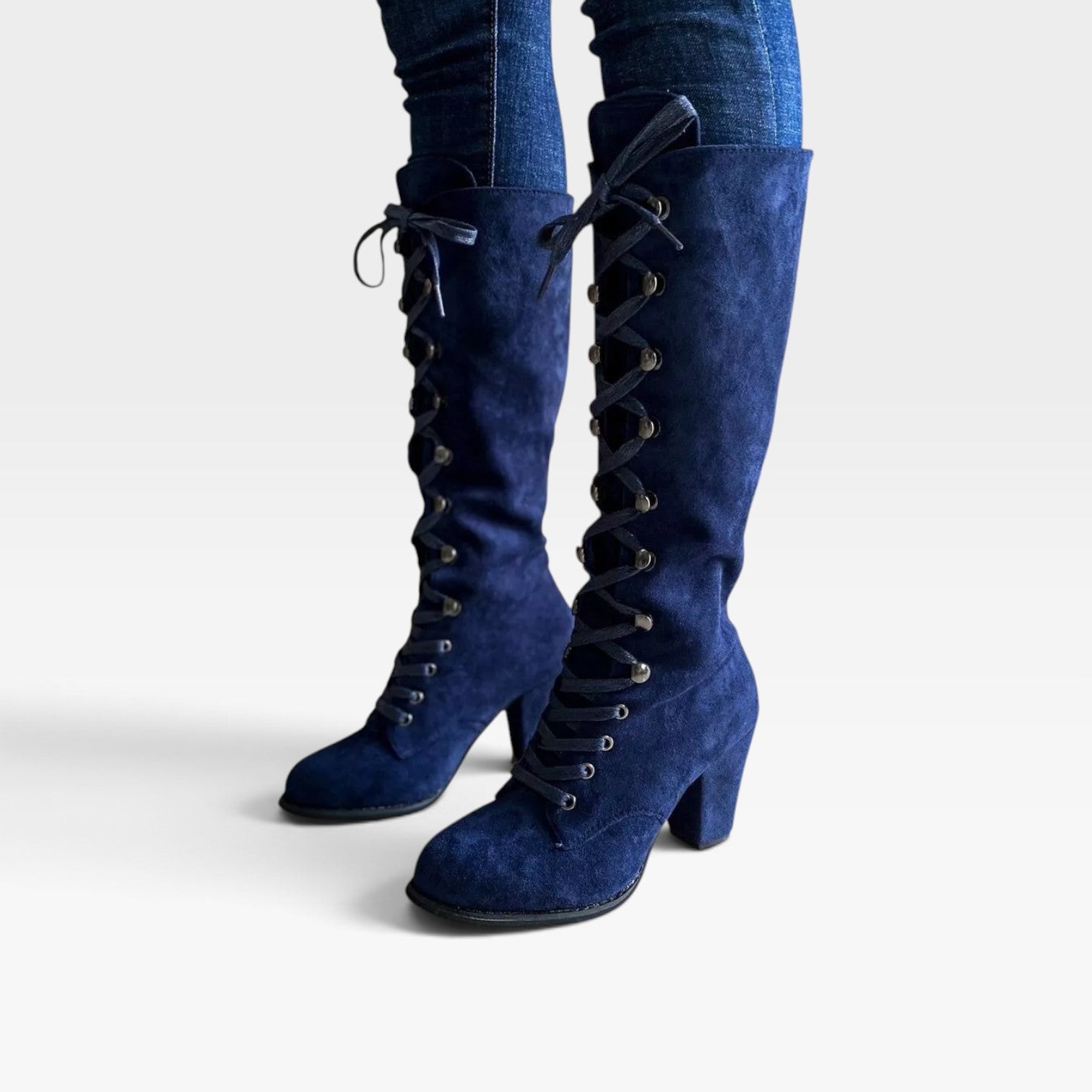 Women's Lace-Up Block Heel Boots