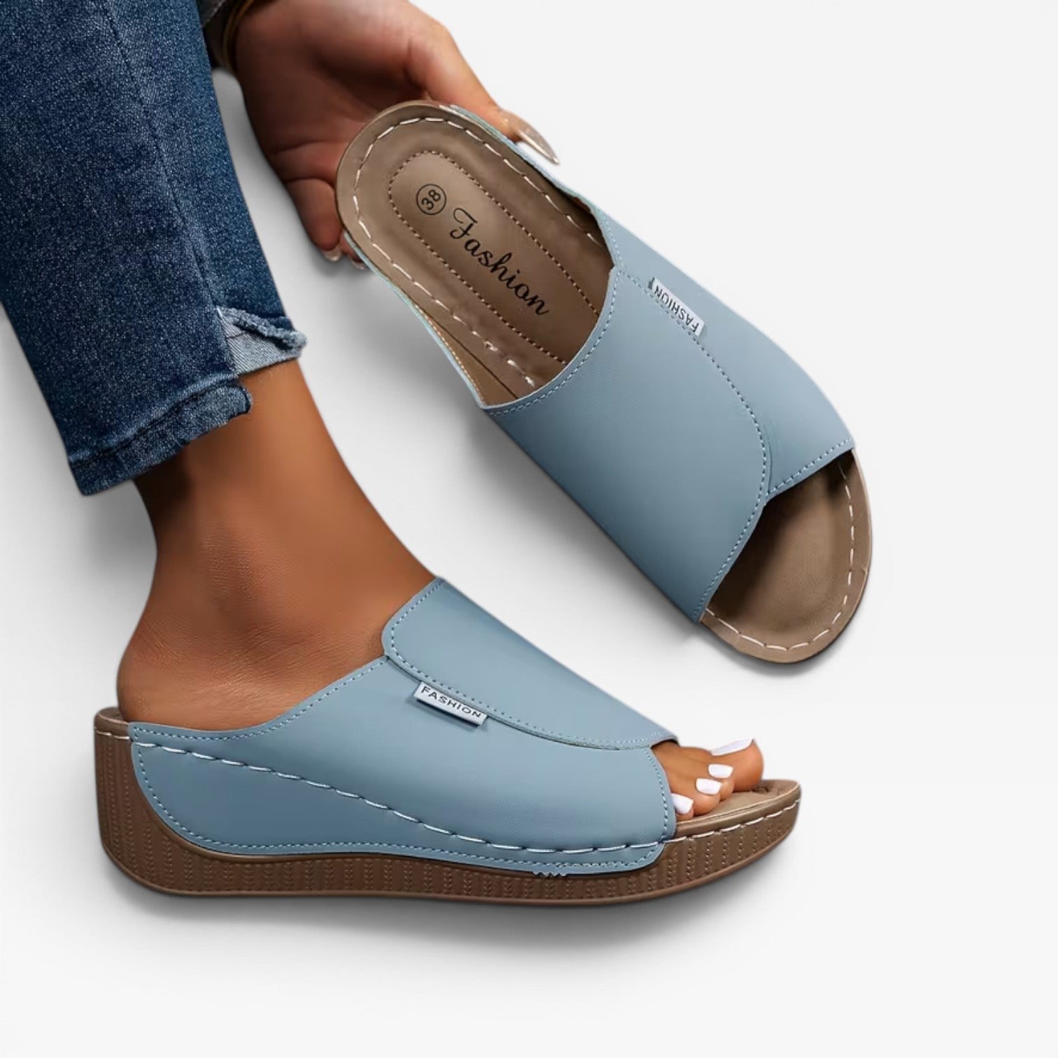 Women's Cushioned Wedge Slide Sandals – Comfortable Open Toe Summer Slides