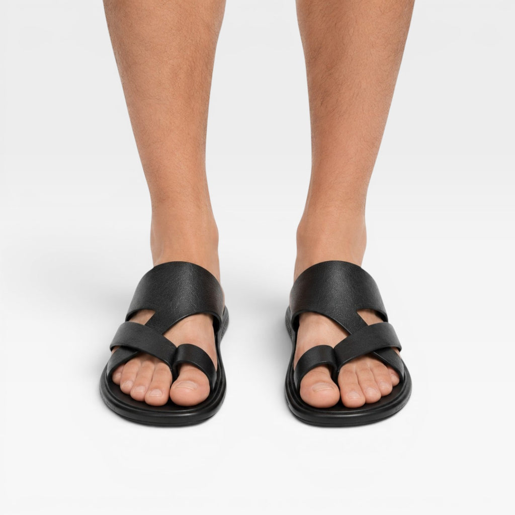 Sandales en cuir à enfiler pour hommes – Confort quotidien élégant avec boucle d’orteil  