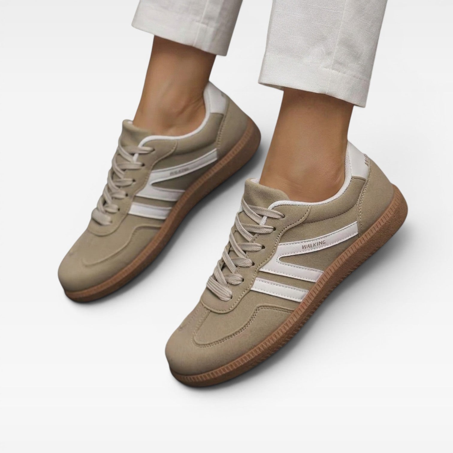 Women's Retro Suede Trainers – Lace Up Comfortable Everyday Shoes