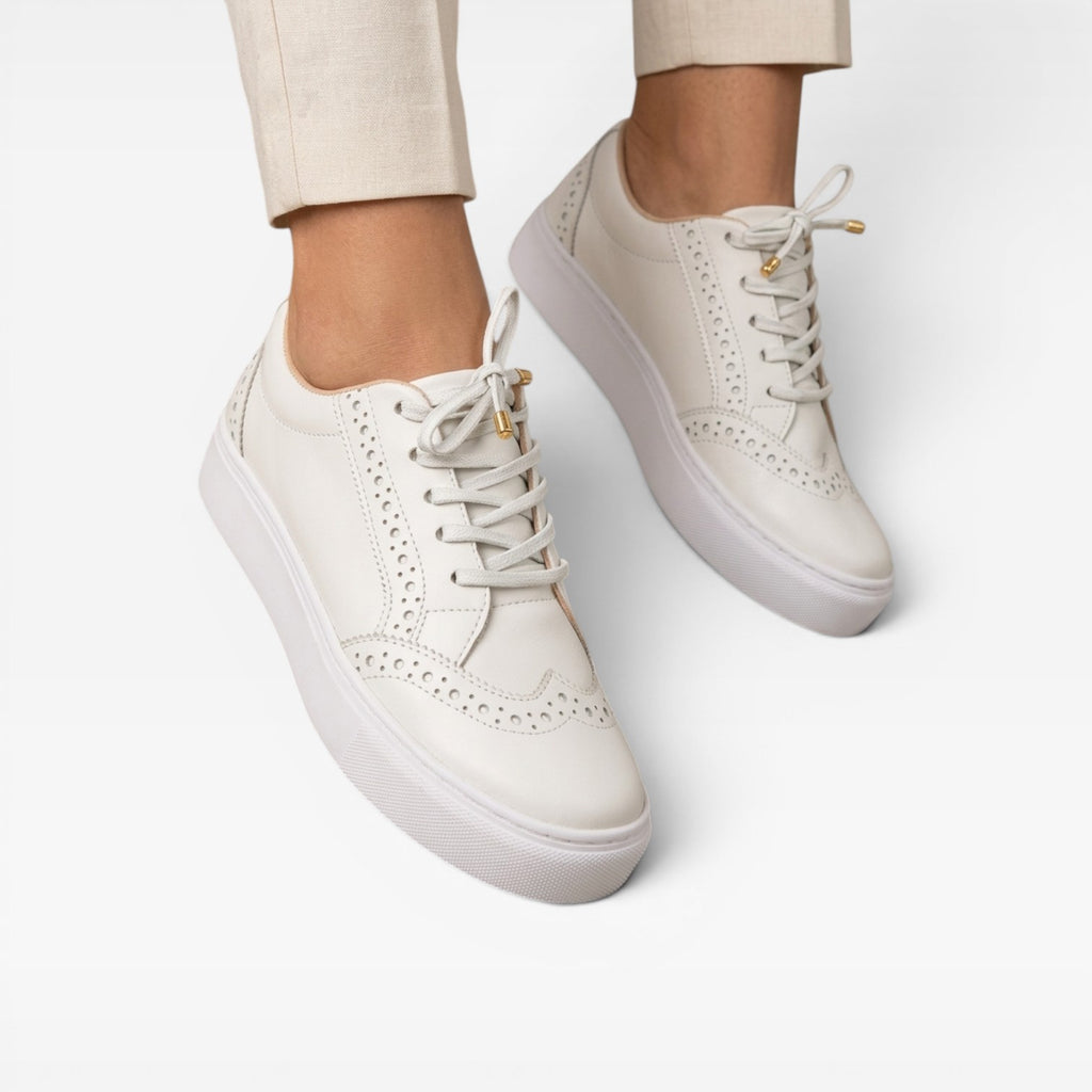 Women's Lace Up Brogue Trainers – Comfortable Suede Look Platform Shoes
