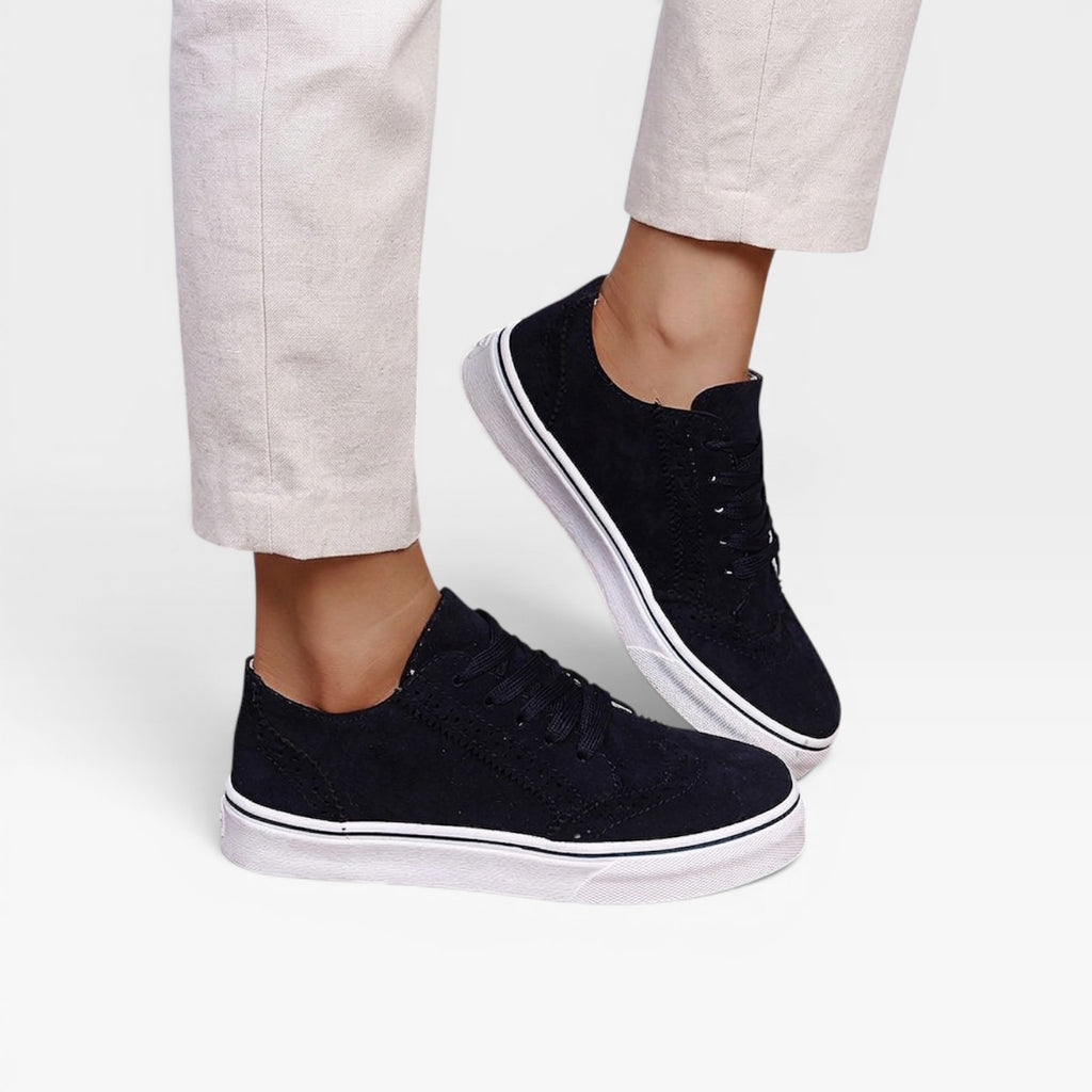 Women's Lace Up Brogue Trainers – Comfortable Suede Look Platform Shoes