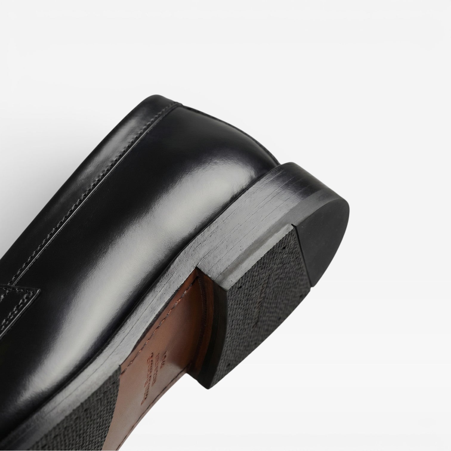 Men's Classic Penny Loafers – Leather Slip On Shoes for Everyday and Business Wear