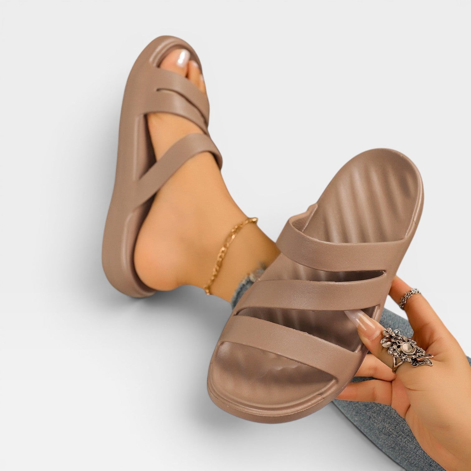 Women's Molded Platform Sandals – Cushioned Cloud Comfort Sandals