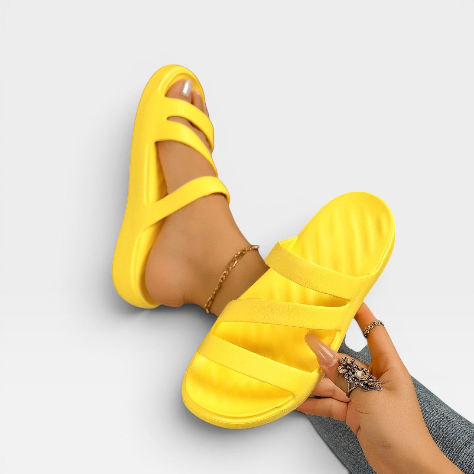 Women's Molded Platform Sandals – Cushioned Cloud Comfort Sandals