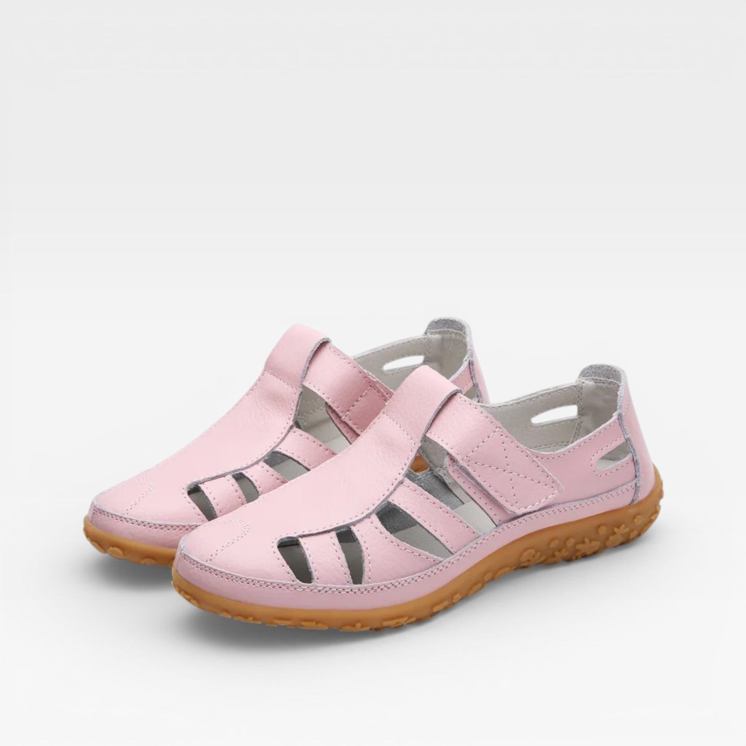Women’s Closed-Toe Walking Sandals – Breathable Slip-On Comfort Shoes