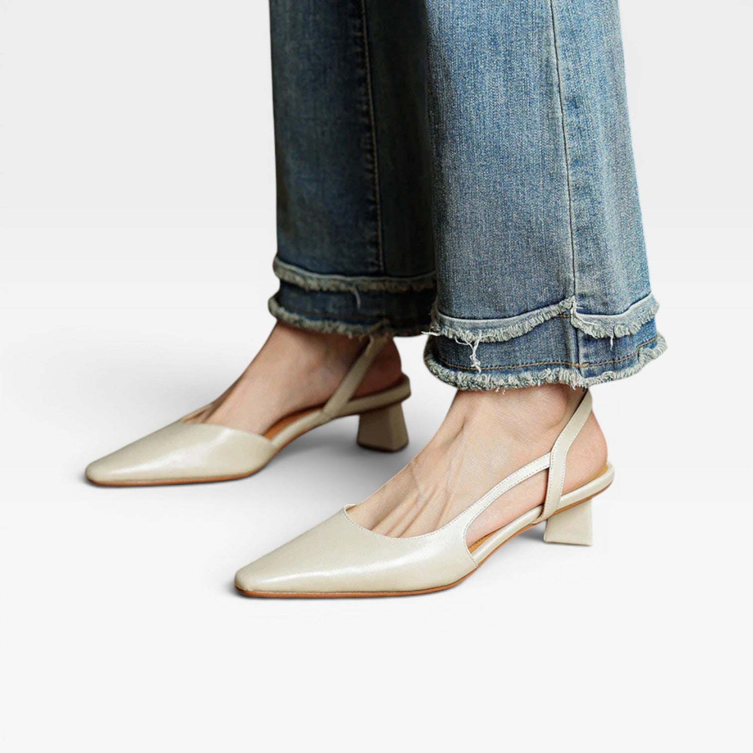 Escarpins à talons kitten en cuir véritable pour femmes – Escarpins élégants à bout pointu et talon bas pour occasions spéciales