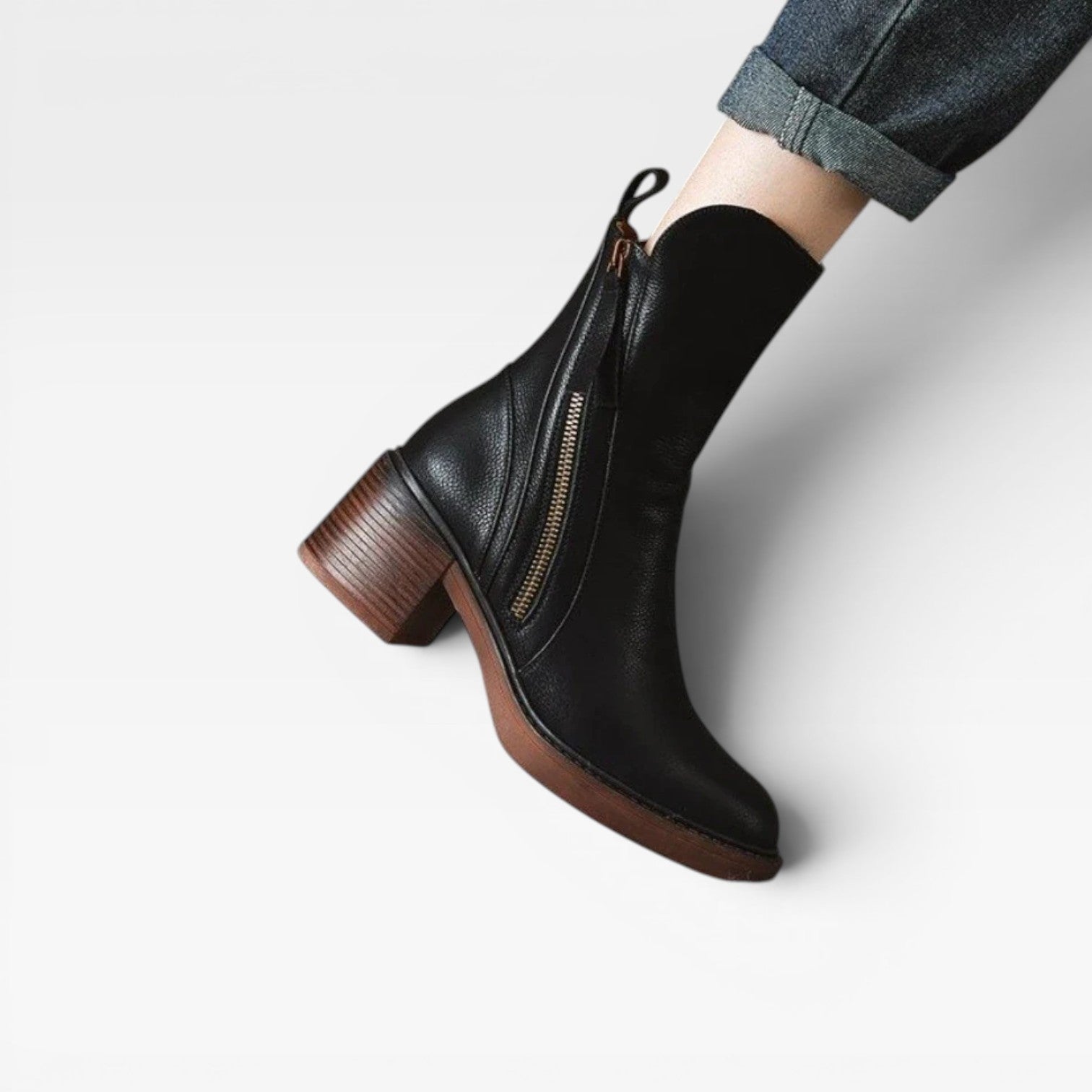 Women's Leather Ankle Boots – Pointed Toe Stacked Heel Zip Up Western Style