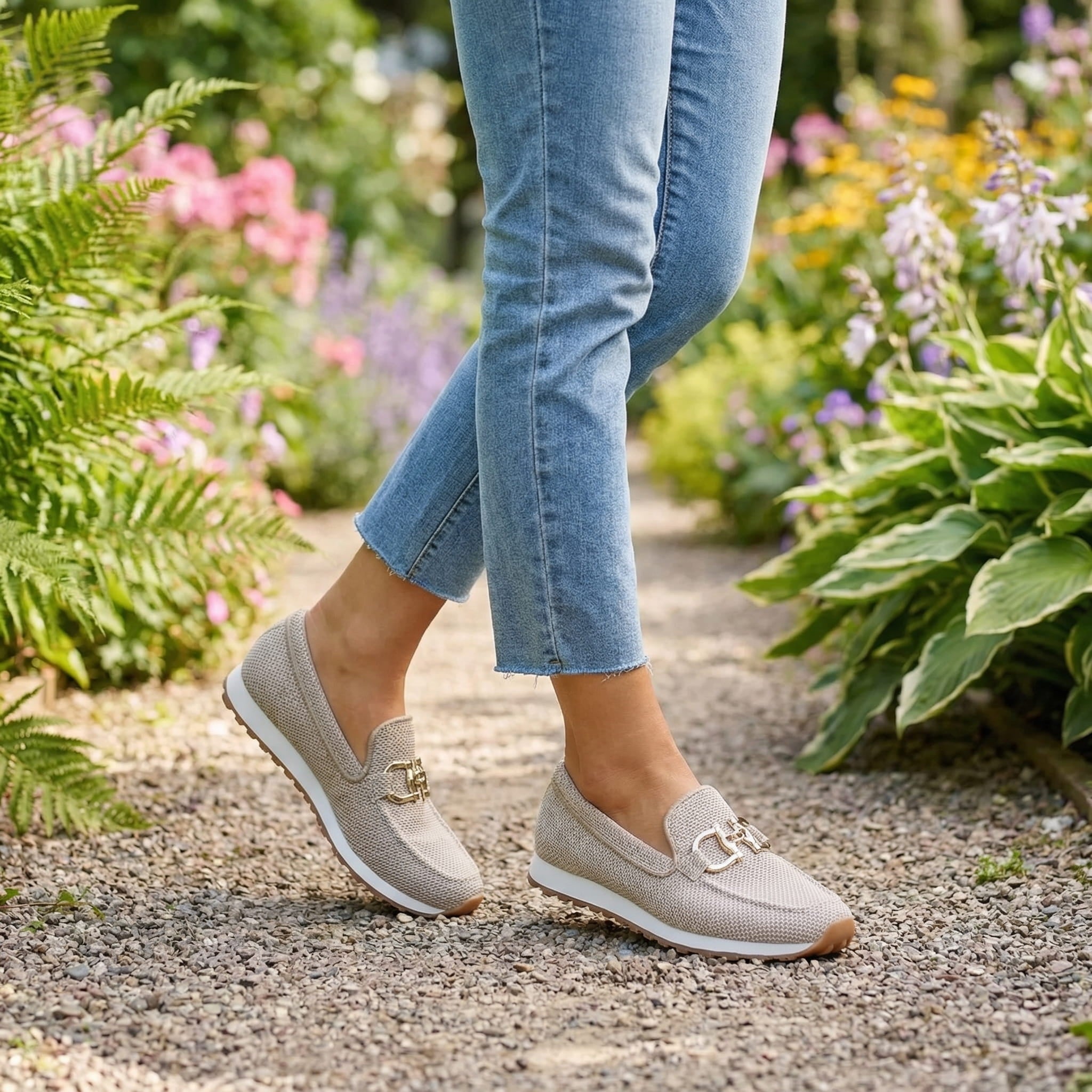 Baskets mocassins en maille pour femmes – Chaussures confort rembourrées avec boucle dorée