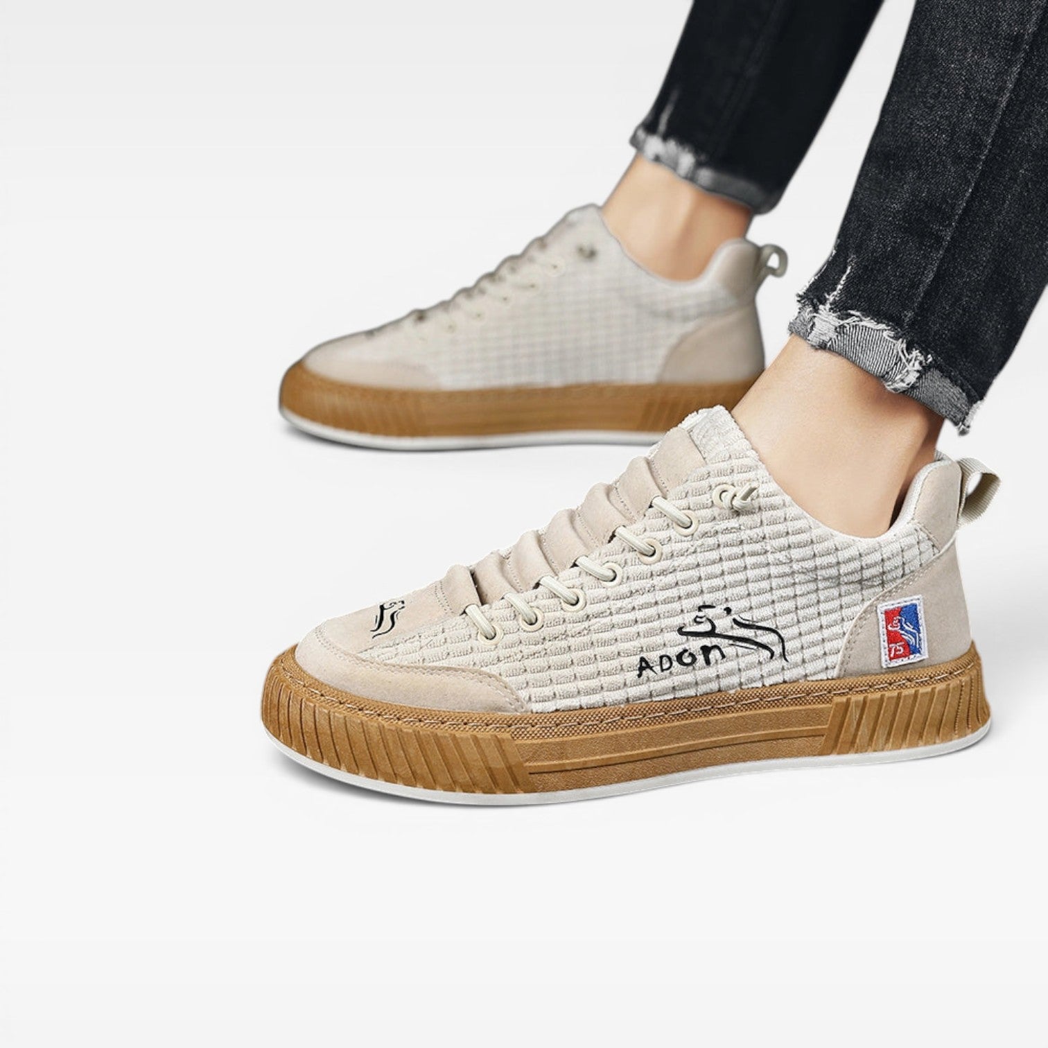 Men's Casual Textured Sneakers – Lace Up Low Top Skate Style Trainers for Everyday Wear