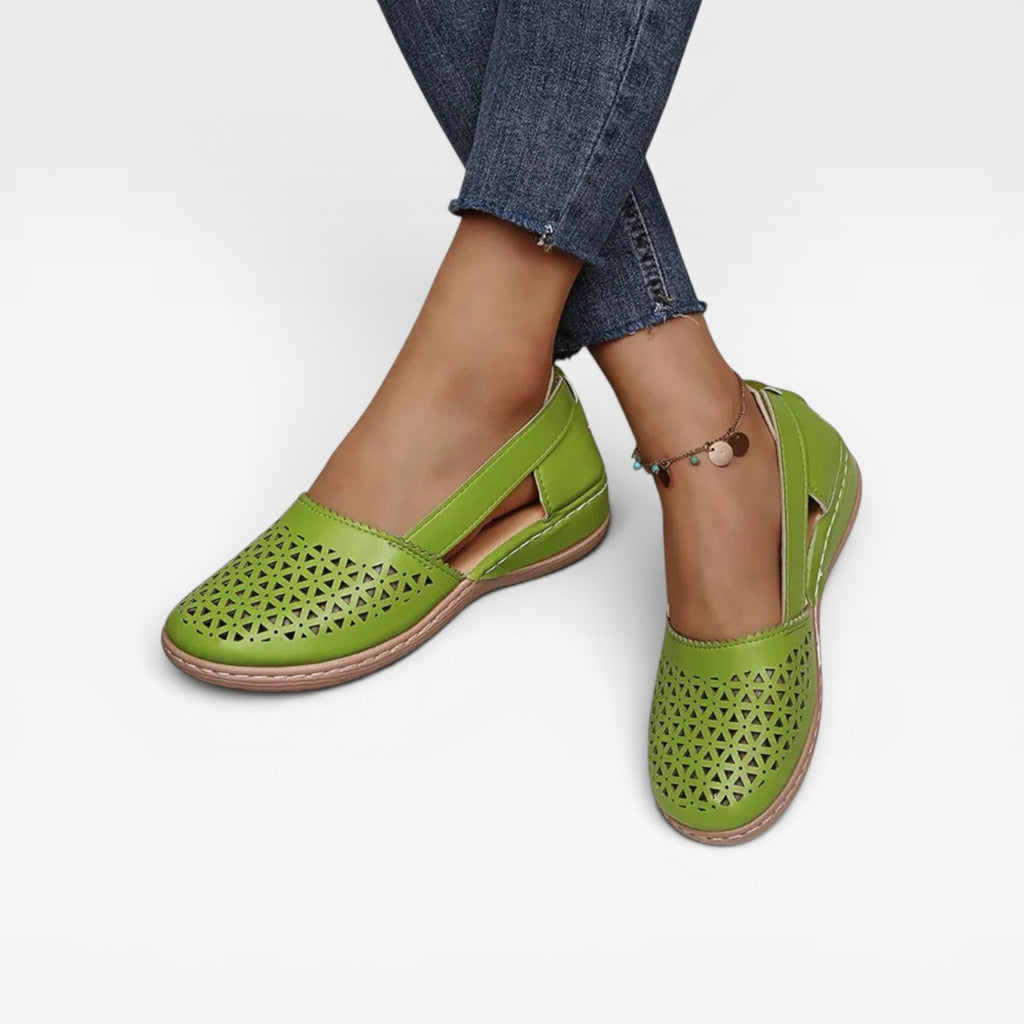 Women's Cutout Wedge Sandals – Comfortable Closed Toe Slingback Shoes