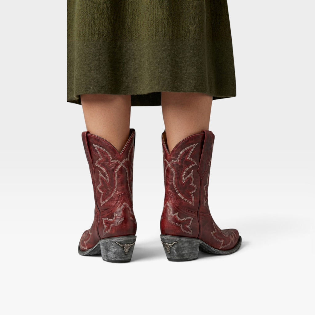 Women's Embroidered Cowboy Boots – Distressed Snip Toe Western Booties