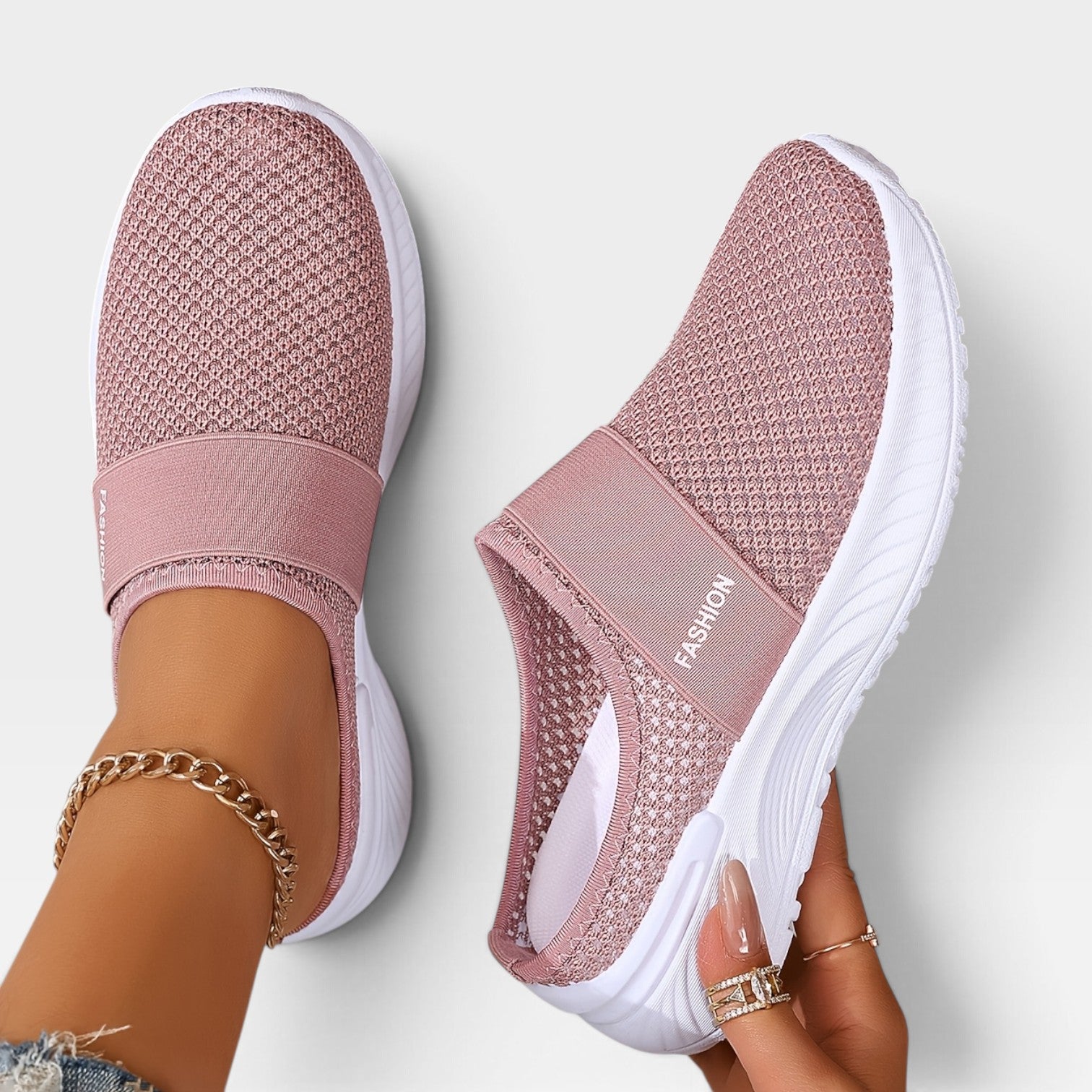 Women's Knit Slip On Trainers – Breathable Cushioned Comfort Sneakers