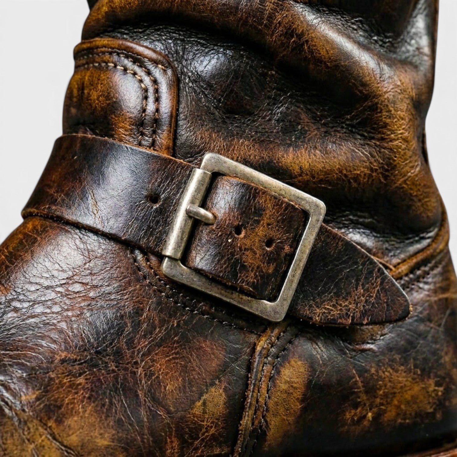 Bottes en cuir vieilli vintage pour hommes – Bottes style ingénieur mi-mollet avec boucle