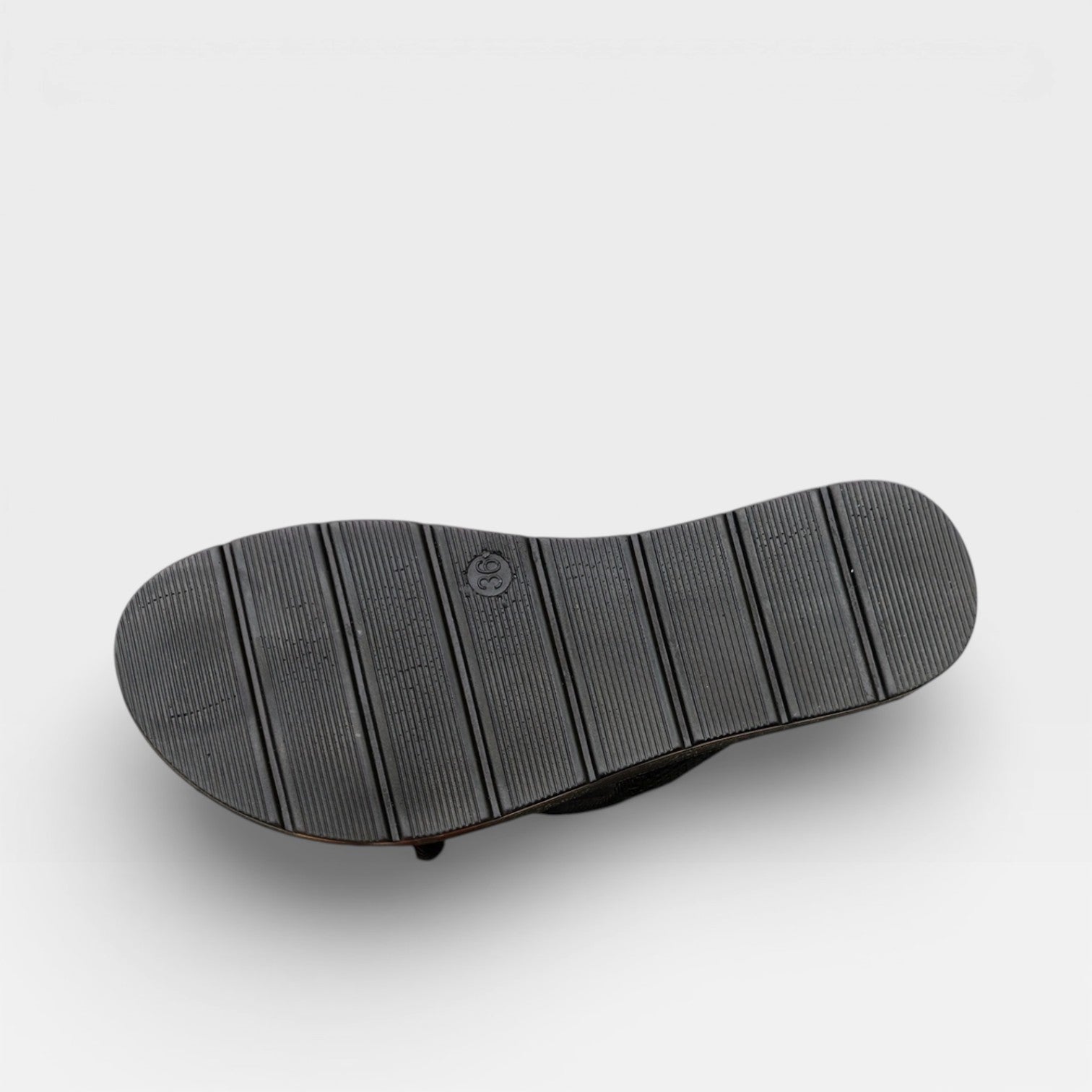 Women’s Lightweight Flat Sandals – Breathable Daily Wear