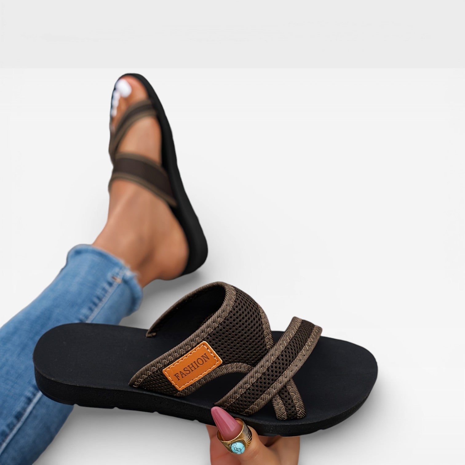 Women’s Lightweight Flat Sandals – Breathable Daily Wear