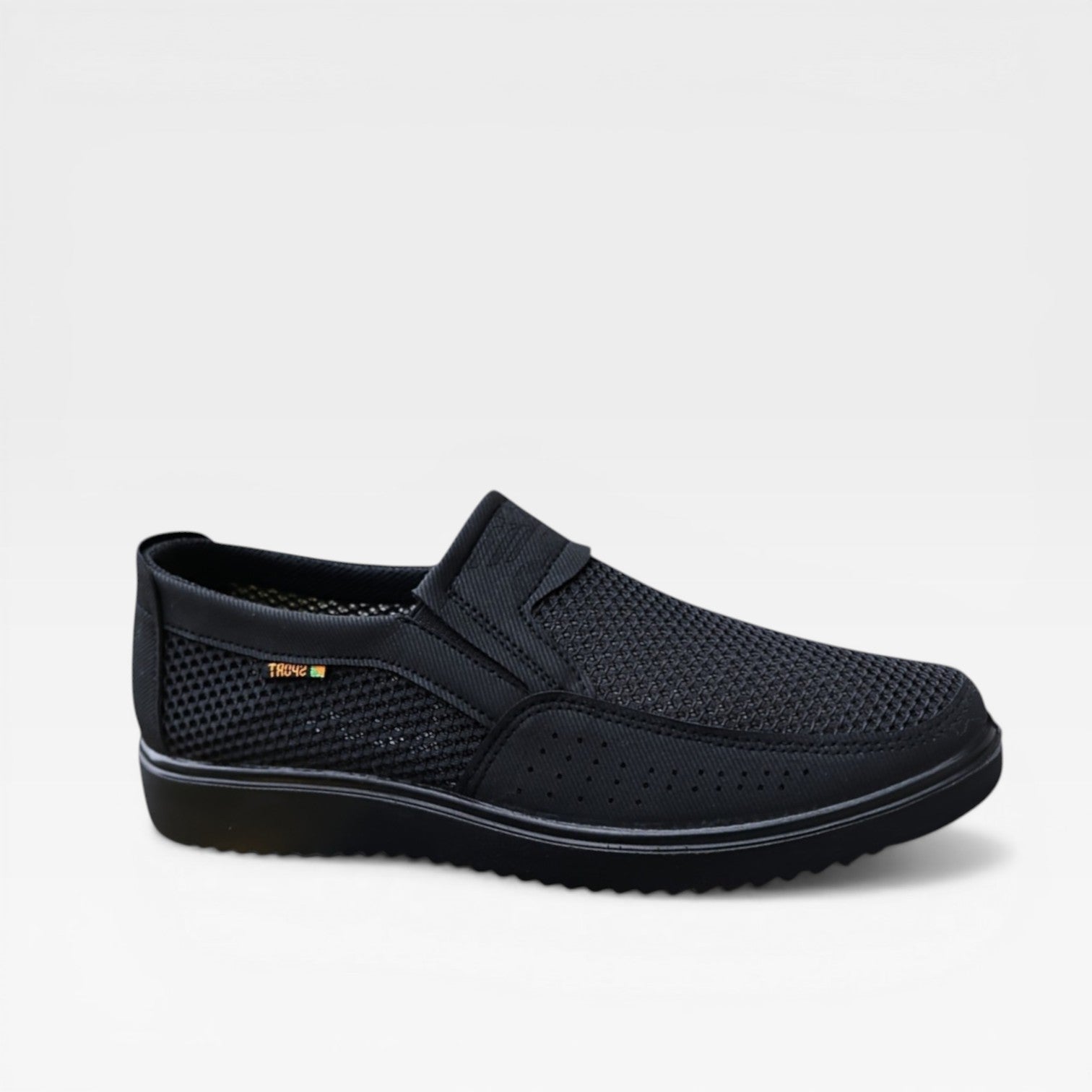 Men’s Comfortable Slip-On Shoes for Daily Wear