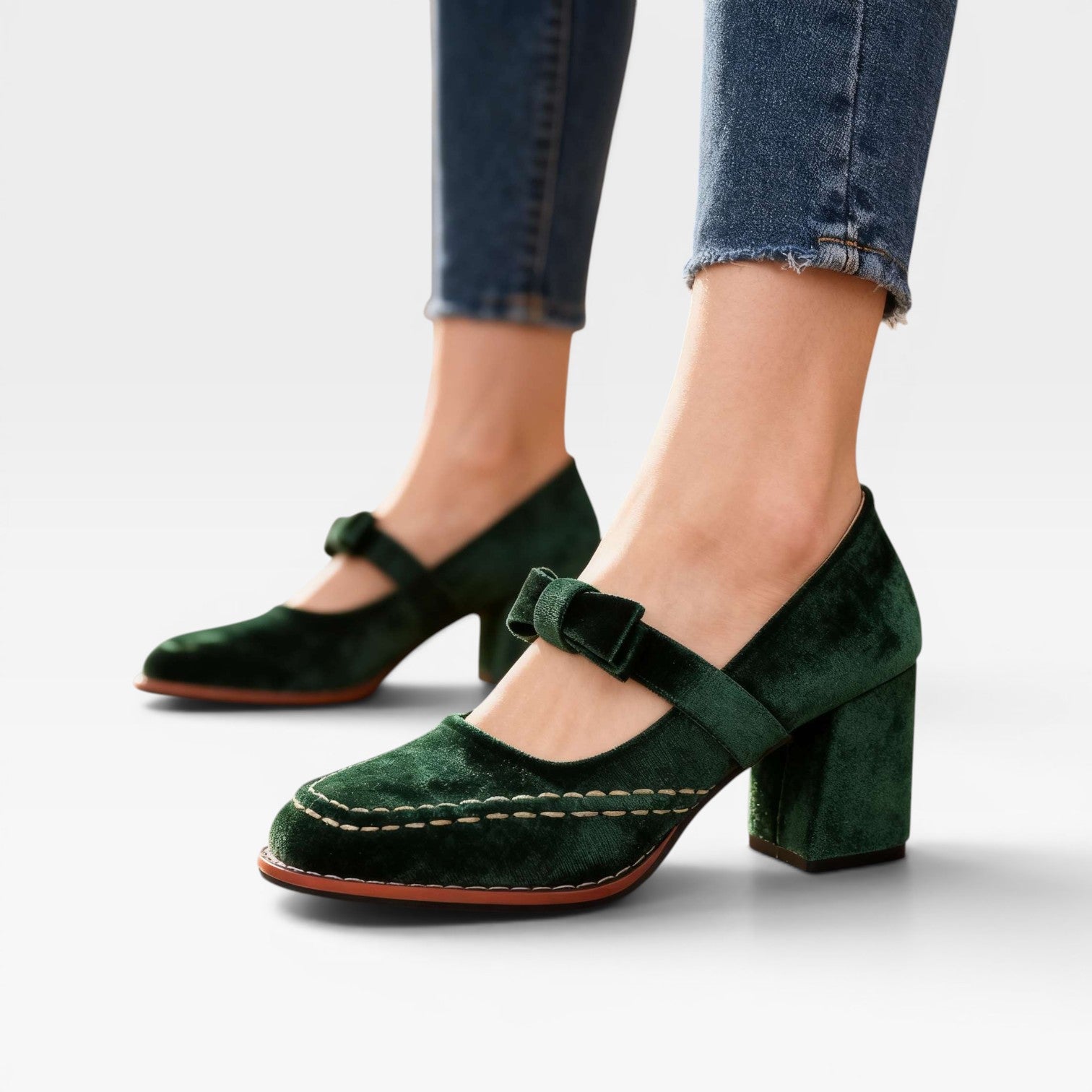 Escarpins Mary Jane en velours pour femmes – Talons blocs élégants avec nœud pour occasions spéciales