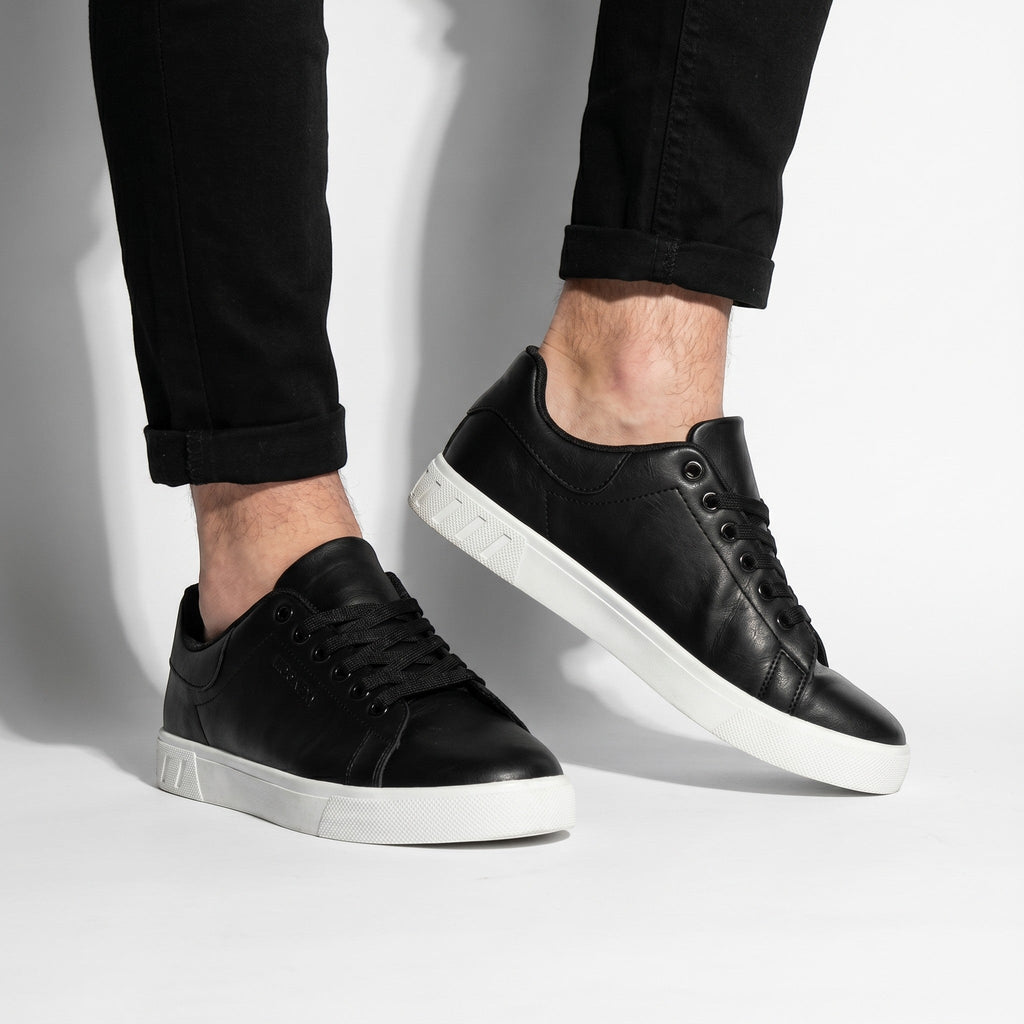 Men's Leather Look Trainers – Minimalist Lace Up Smart Casual Shoes
