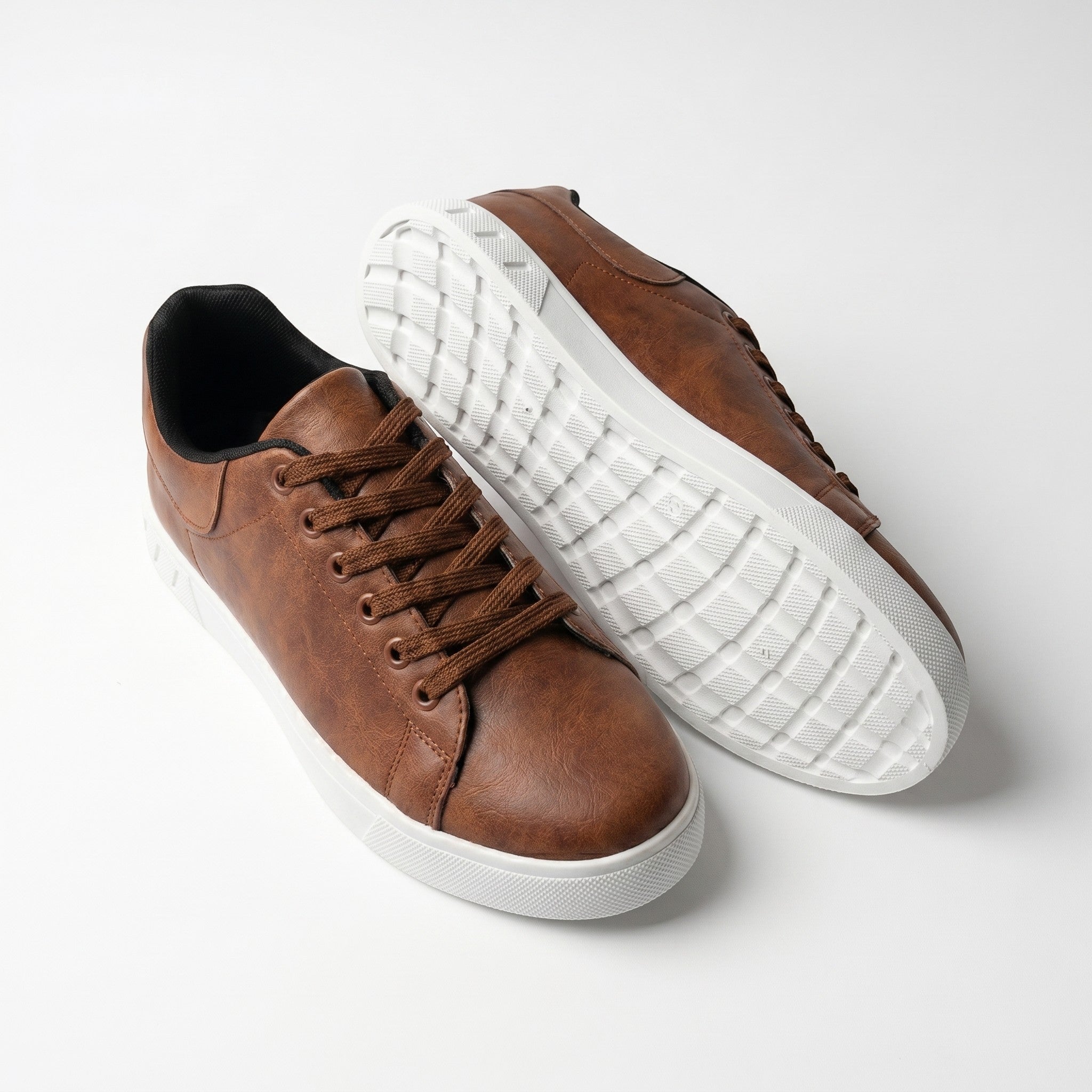 Men's Leather Look Trainers – Minimalist Lace Up Smart Casual Shoes