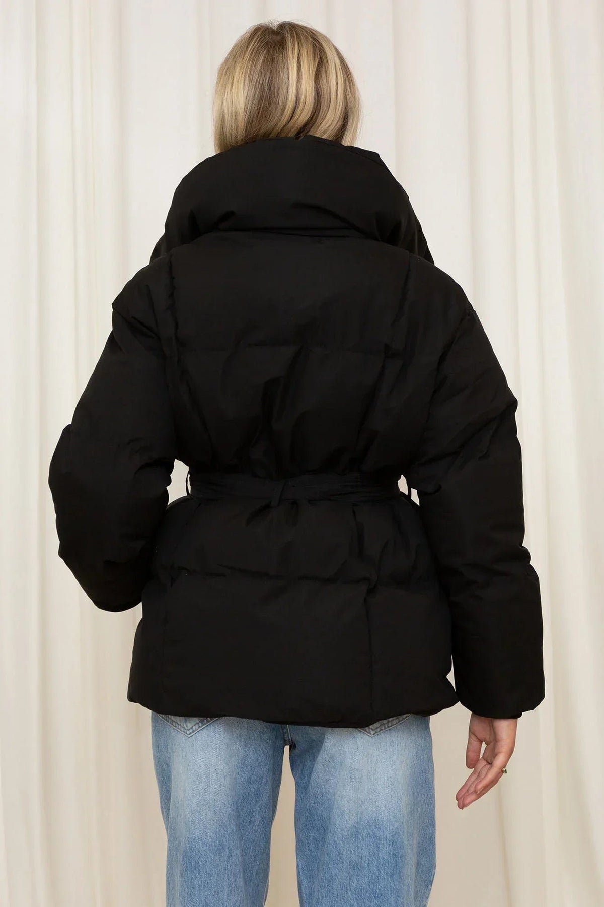 Women's Elegant Belted Puffer Jacket