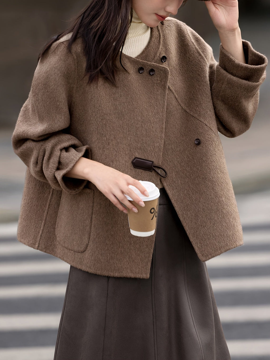 Women's Elegant Short Double-Breasted Wool Coat