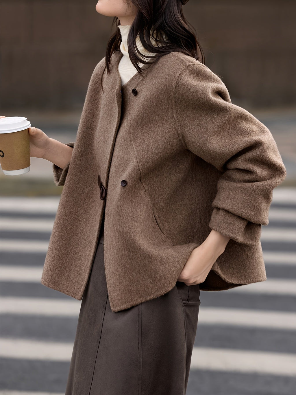 Women's Elegant Short Double-Breasted Wool Coat