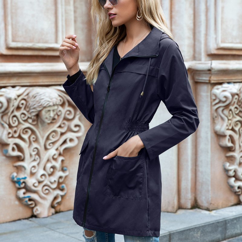 Women's Effortless Waterproof Hooded Rain Jacket