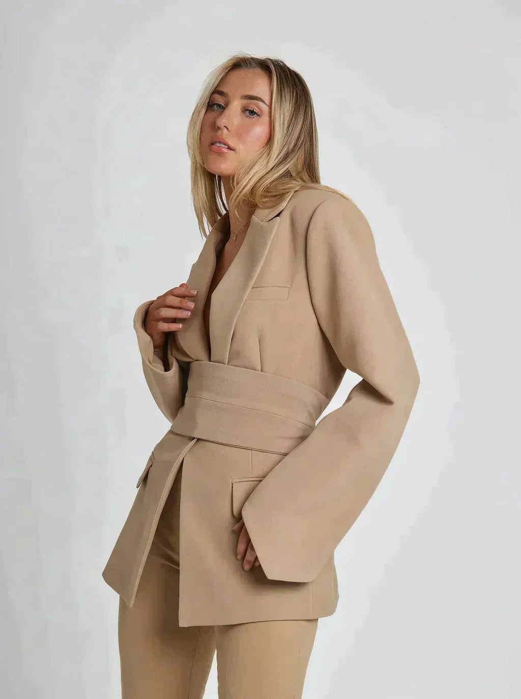Women's Elegant Tailored Belted Blazer