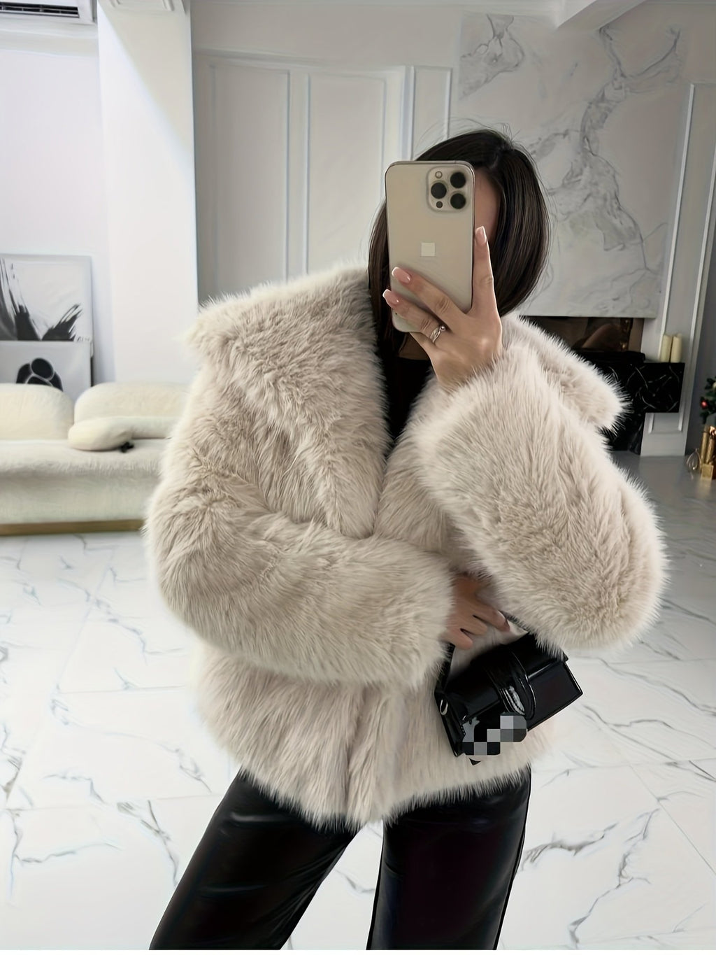Women's Elegant Oversized Faux Fur Coat