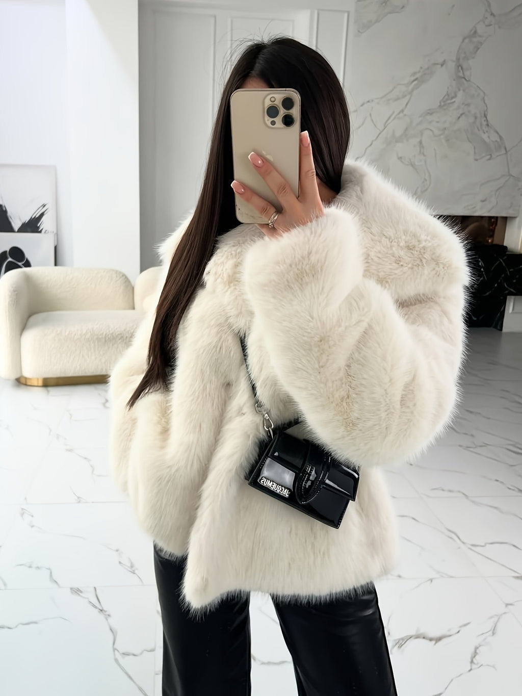 Women's Elegant Oversized Faux Fur Coat