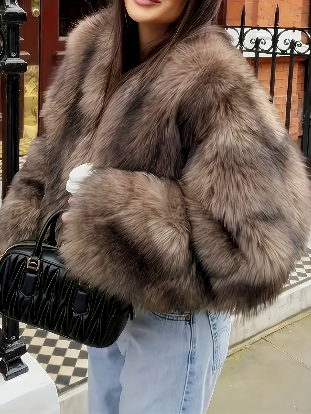 Women's Elegant Oversized Faux Fur Coat