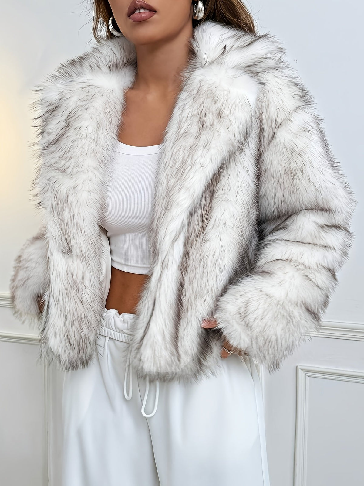 Women's Elegant Faux Fur Cropped Coat
