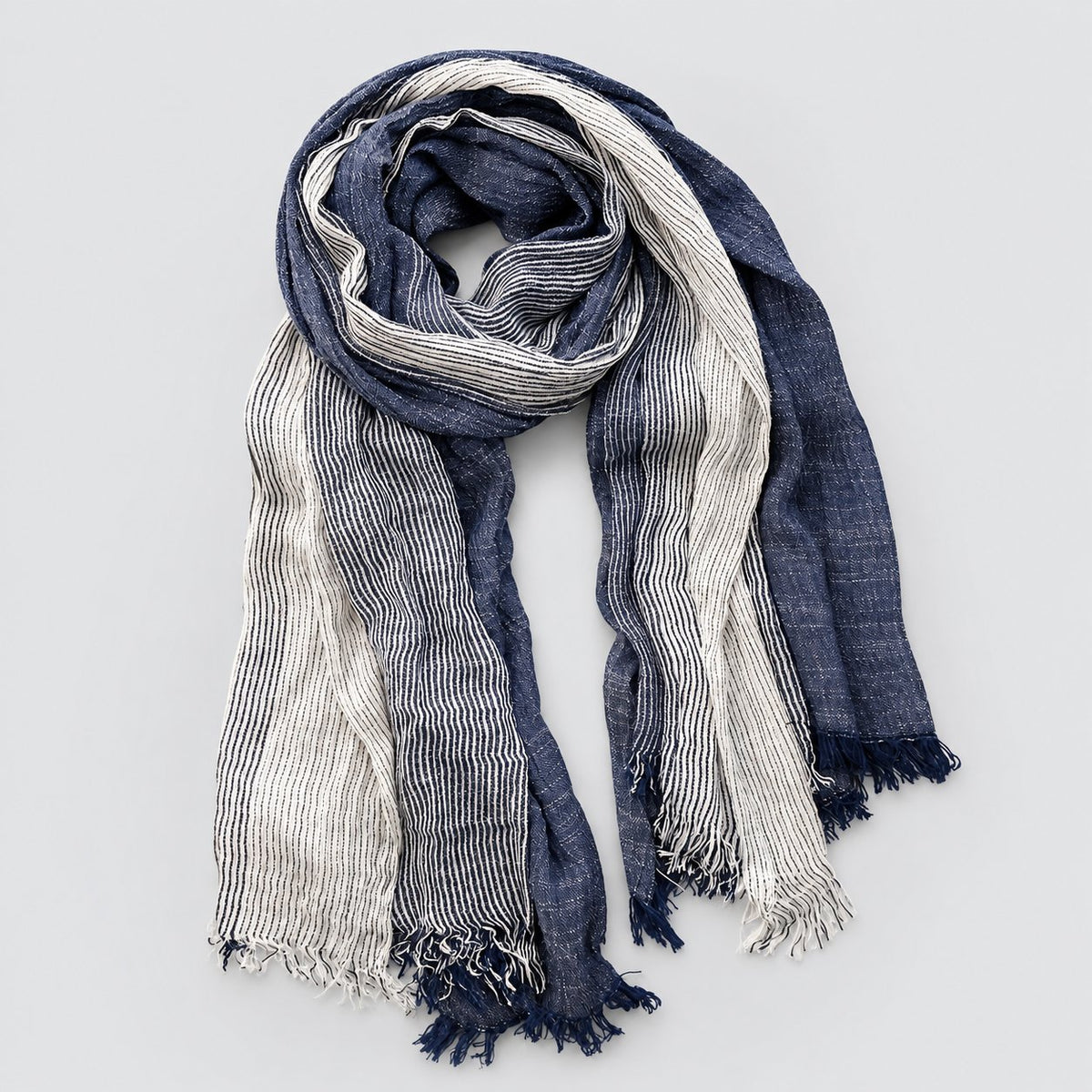 Men's Relaxed Crinkle Two-Tone Scarf