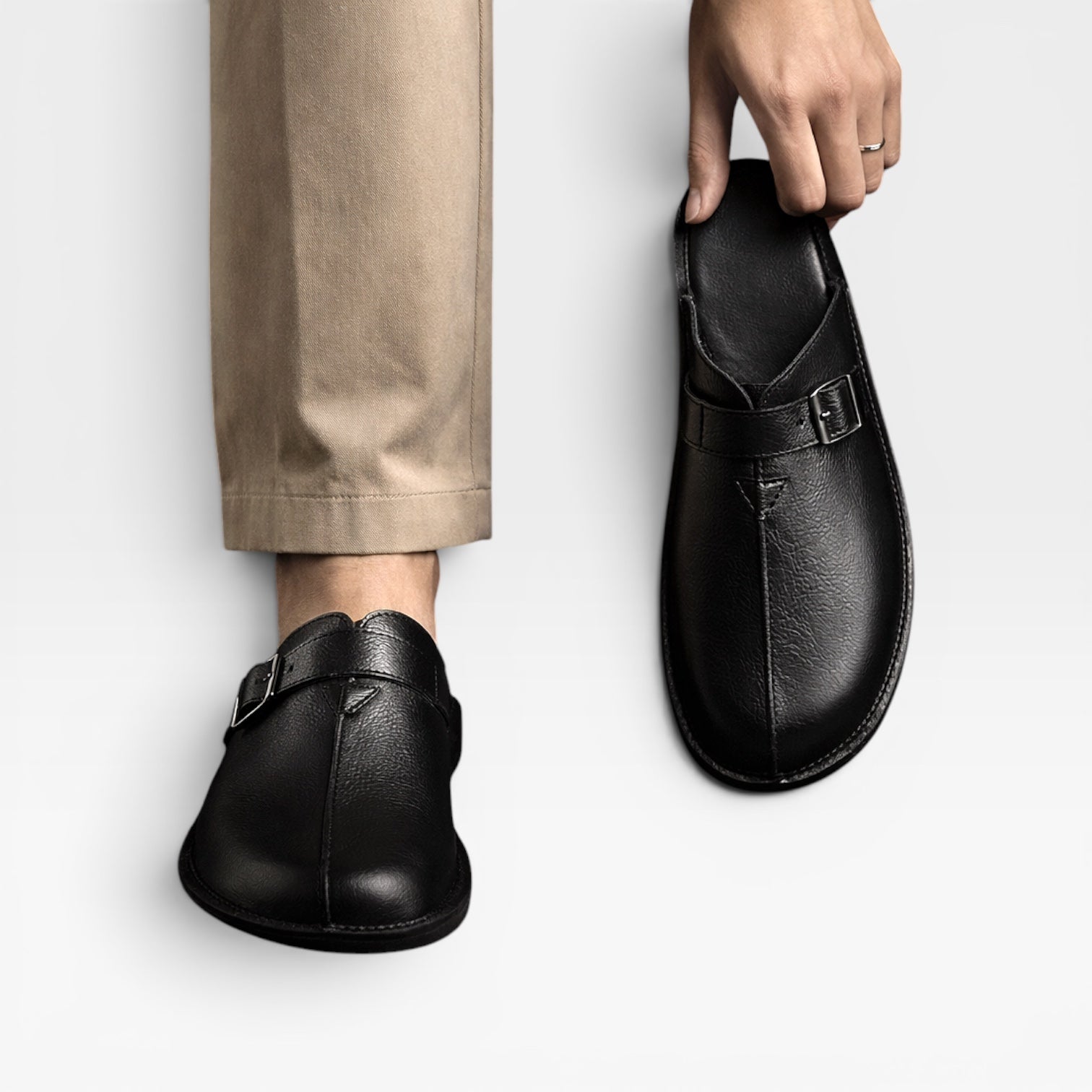 Mules en cuir pour hommes – Sabots d'été à enfiler avec bride à boucle